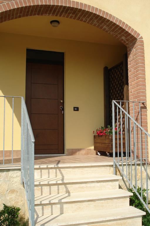 Casa La Pineta Villa Pievescola Oda fotoğraf